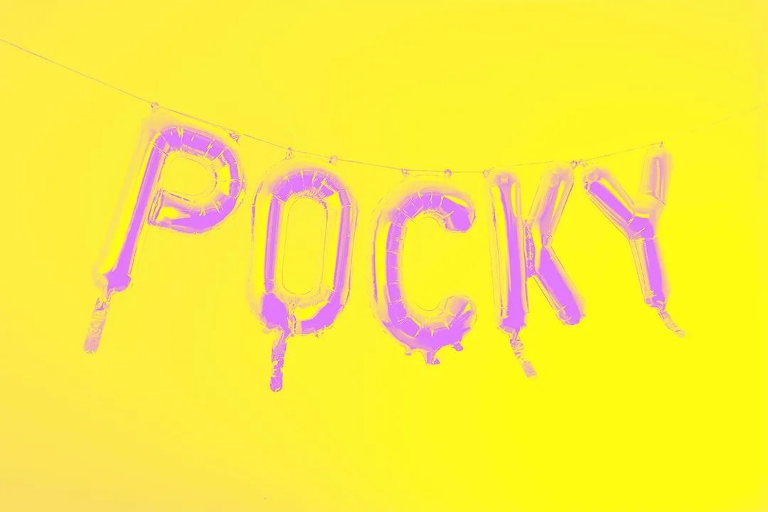 Strobing Pocky balloons